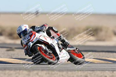 media/Dec-07-2025-CVMA (Sun) [[3e7d2de5dc]]/Race 11-Formula 2-CVMA Hooligans-American Thunder/